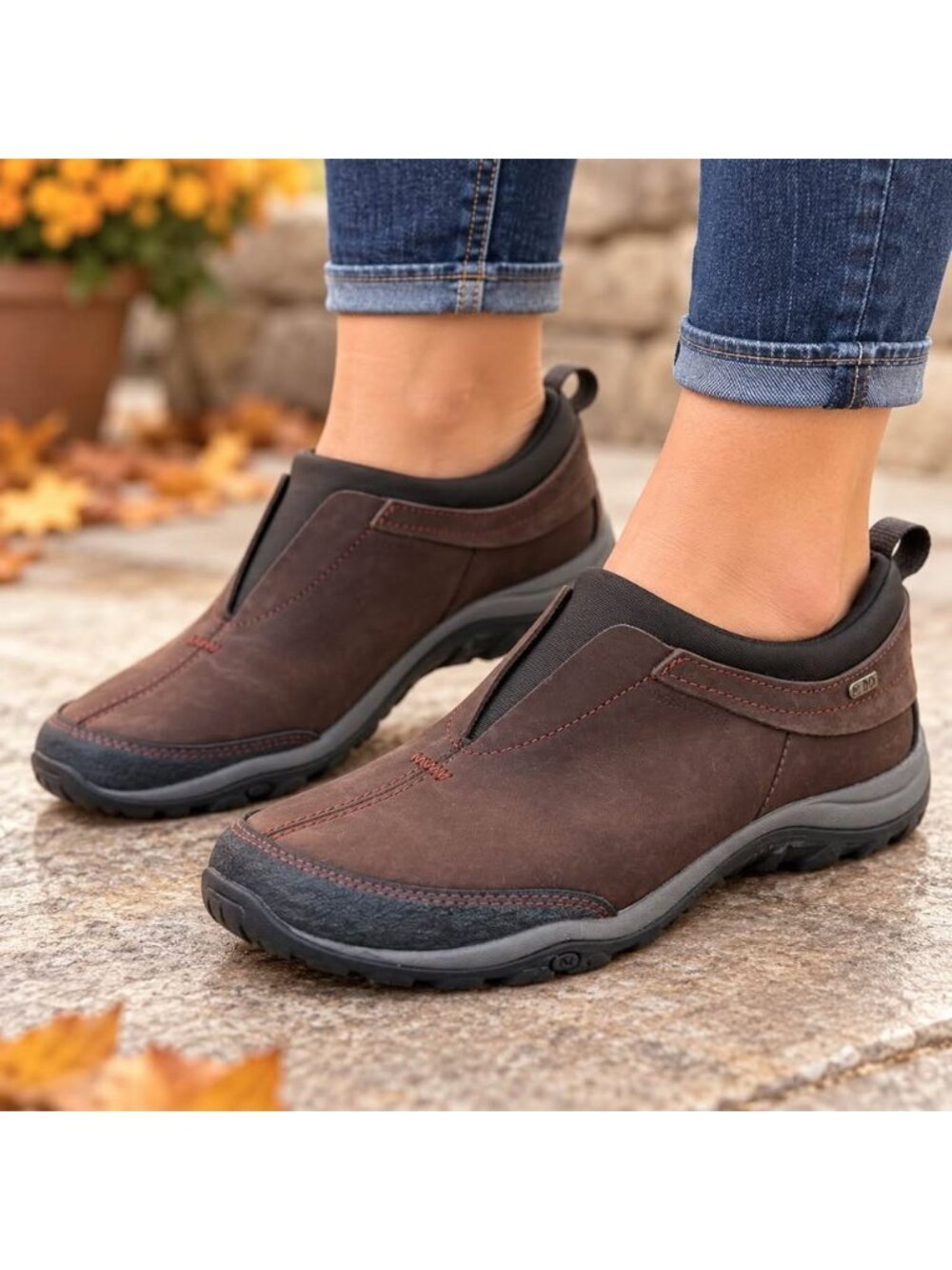 Merrell Brown Waterproof Slip On Walking Shoes Women’s Size 8.5